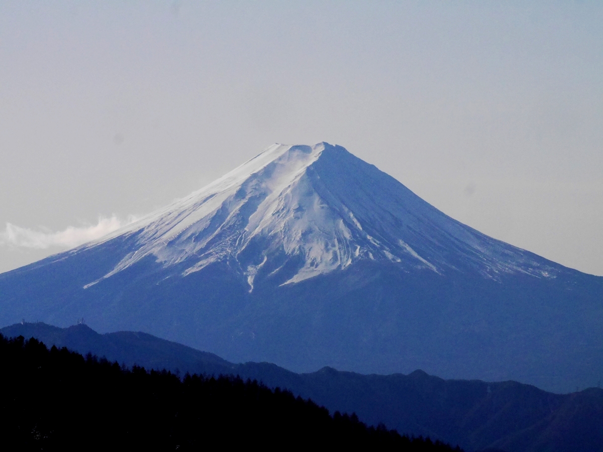 小金沢山（秀麗富嶽十二景）　～～2014年に標高2014mの年山へ日帰り登山～～