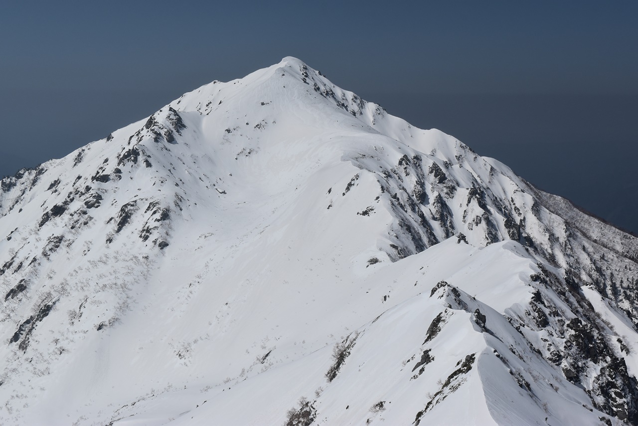 【中央アルプス】三ノ沢岳　ナイフリッジの稜線を行く日帰り雪山登山